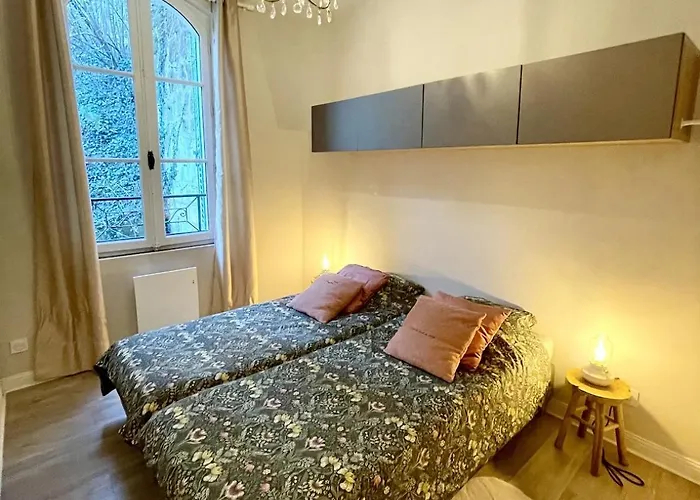 Poésie De Loire Saumur